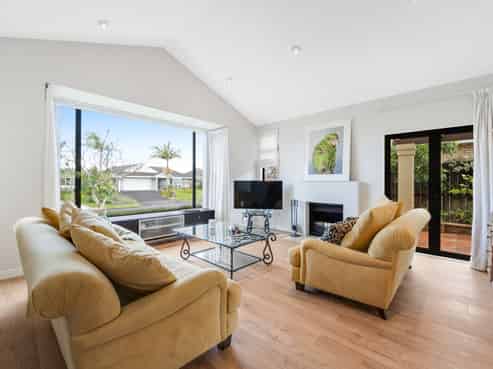 124 Golfland Drive, Golflands