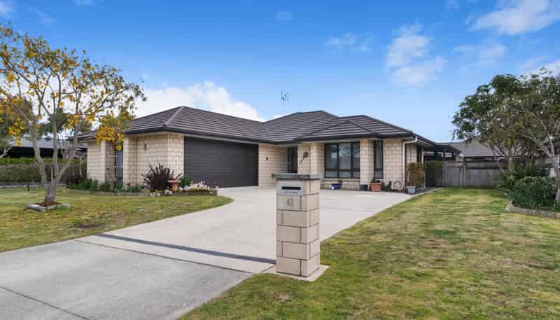 42 Pengover Ave, Cambridge