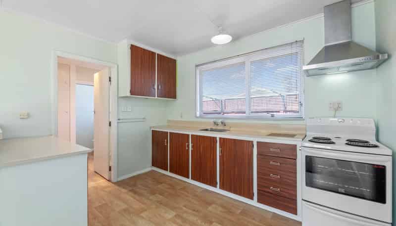 2/4 Weld Street, Blenheim