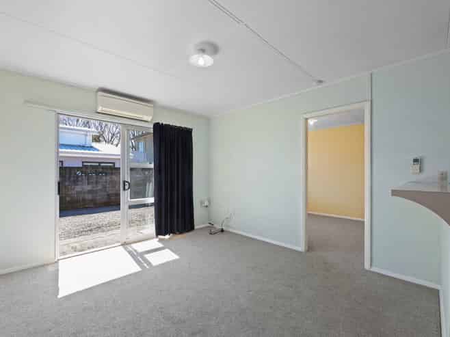 2/4 Weld Street, Blenheim