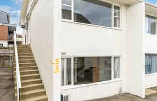 1/128 London Street, Dunedin Central
