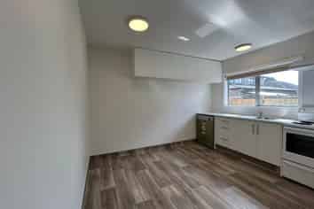 2/12A Lunn Avenue, Mount Wellington