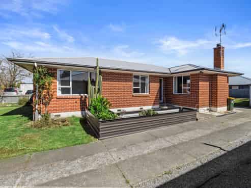 19 Davis Crescent, Netherby