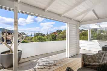  215 Russell Bruce Place, Onemana