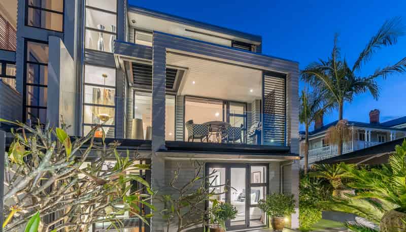 2D Tweed Street, Saint Marys Bay