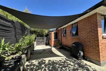 8 Thomson Street, Green Island