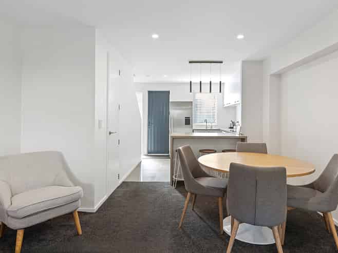 8/46 Andover Street, Merivale