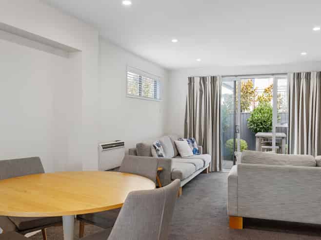 8/46 Andover Street, Merivale