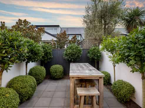 8/46 Andover Street, Merivale