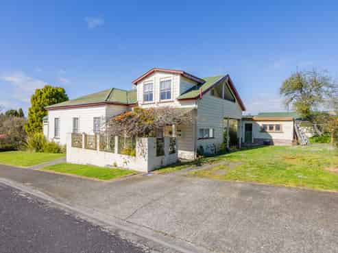 10 Rose Street, Waipawa