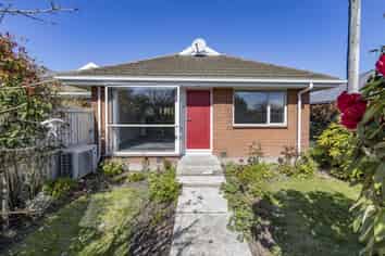 40 Mays Road, Saint Albans