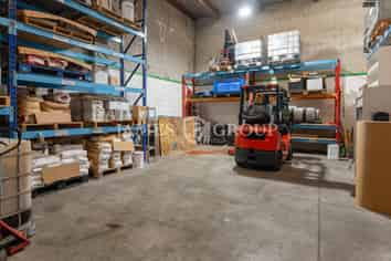 Add-Value Industrial in Prime Wiri Location