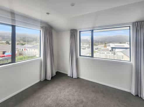 F/1 Bledisloe Crescent, Wainuiomata