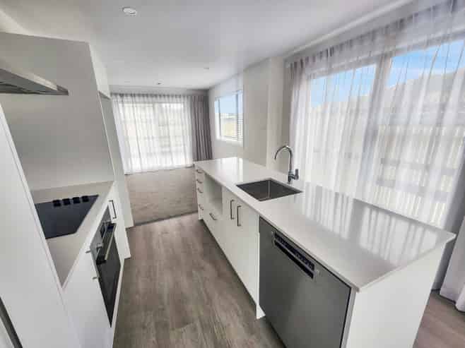 F/1 Bledisloe Crescent, Wainuiomata