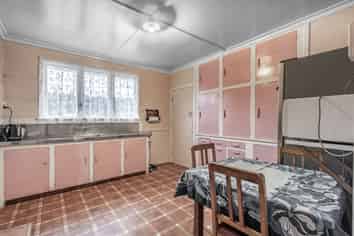 150 Boundary Road, Tisbury