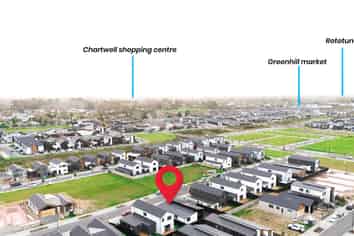  18 Halley Drive, Chartwell