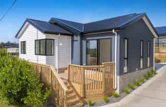 19A Red Beach Road, Red Beach