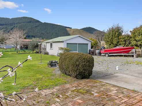 6766 State Highway 6, Rai Valley