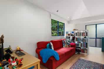 49A Albert Road, Devonport
