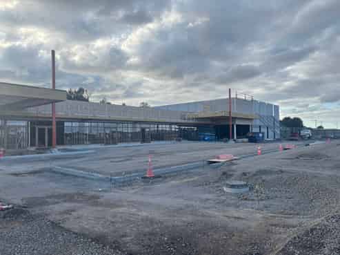 Looking for Supermarket Operators 