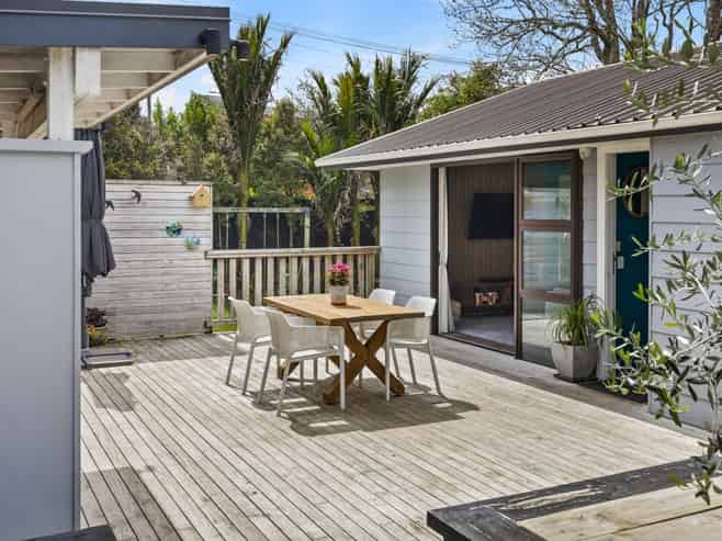 43 Arthur Street, Riverhead