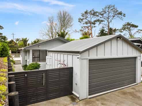 43 Arthur Street, Riverhead