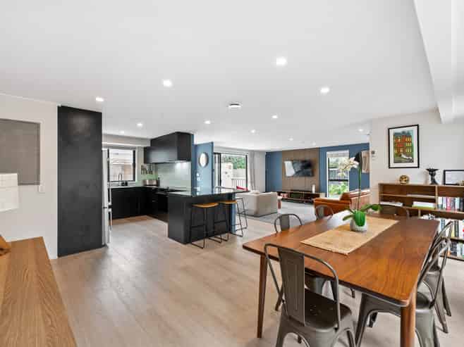 43 Arthur Street, Riverhead