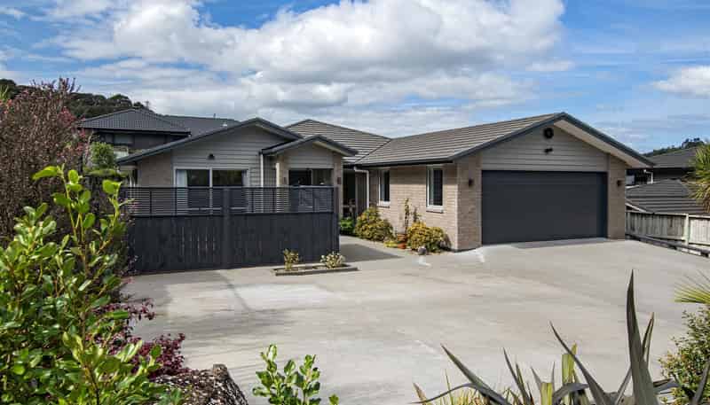  12 Tieke Place, Horahora