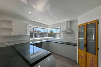 43 Kintyre Drive, Broomfield