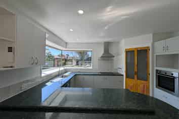 43 Kintyre Drive, Broomfield