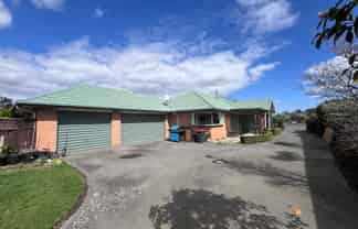 43 Kintyre Drive, Broomfield