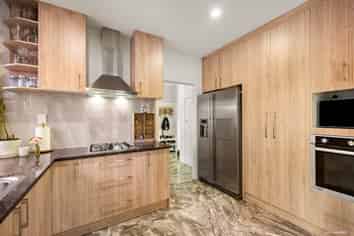 96 Puhinui Road, Papatoetoe