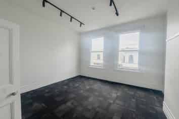 Service Retail Opportunity in the Heart of Dominion Road