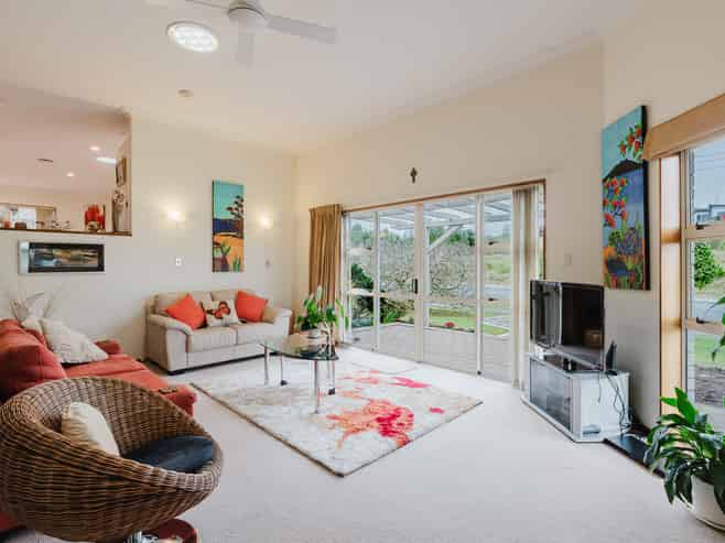 53 Splitt Avenue, Glenview