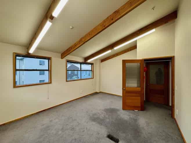 Office suites from $200pw