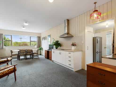 98 Spencer Road, Lake Tarawera