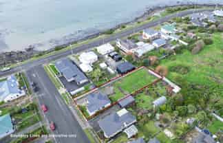 12 Walker Street, Bluff