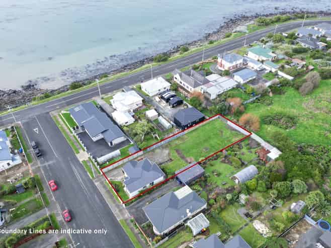 12 Walker Street, Bluff