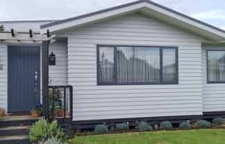 78 Cordelia Street, Stratford