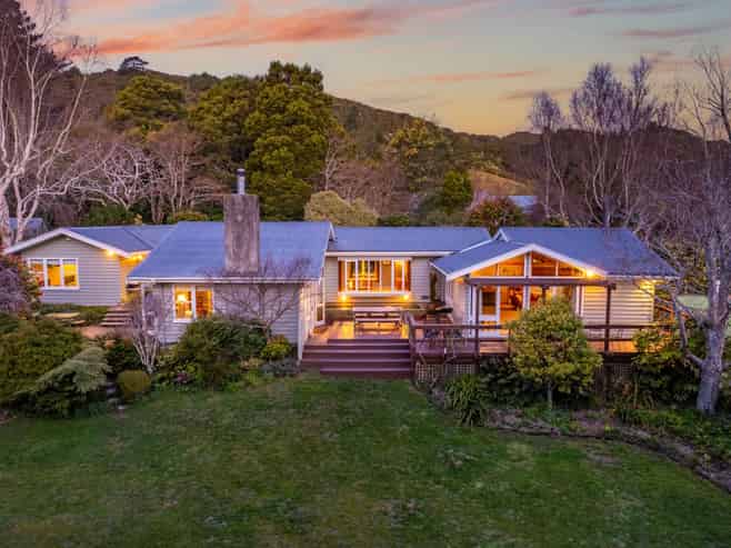 1031 Blue Mountains Road, Blue Mountains