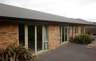 51 Birkdale Drive, Shirley