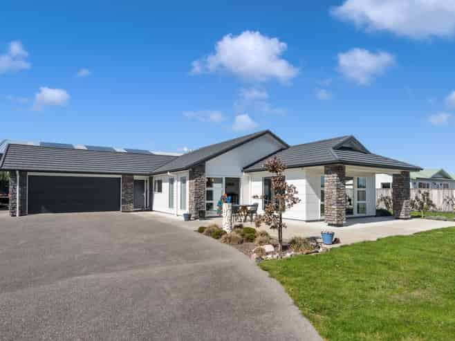13 Kea Court, Carterton