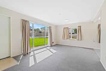 48 A + B Heretaunga Street, Tikipunga