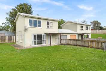 48 A + B Heretaunga Street, Tikipunga