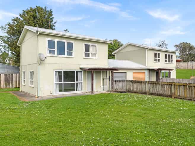 48 A + B Heretaunga Street, Tikipunga