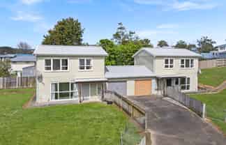 48 A + B Heretaunga Street, Tikipunga