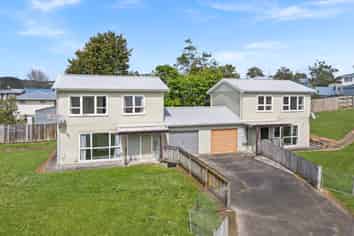 48 A + B Heretaunga Street, Tikipunga