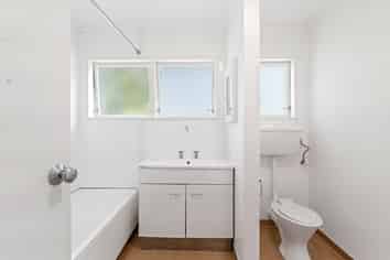 48 A + B Heretaunga Street, Tikipunga