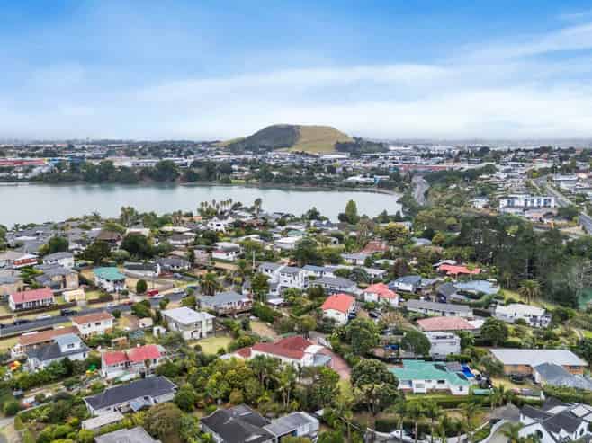 34B  Watene Road, Mount Wellington