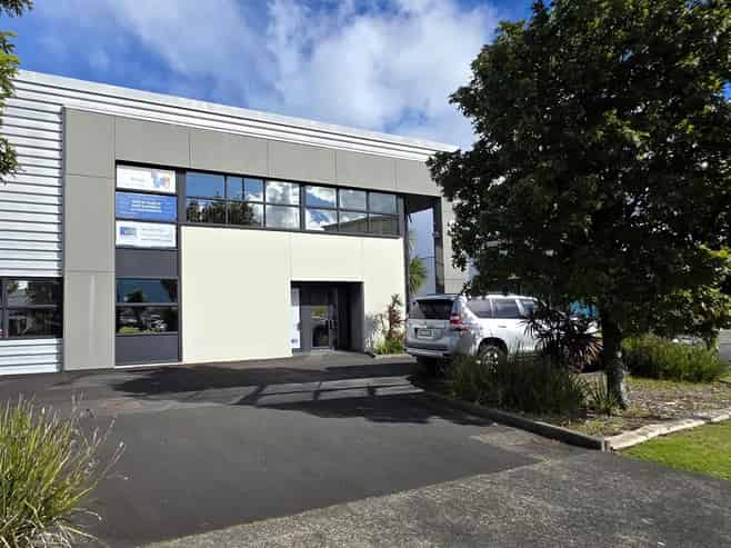 CBRE | High-Spec High Profile Henderson Option